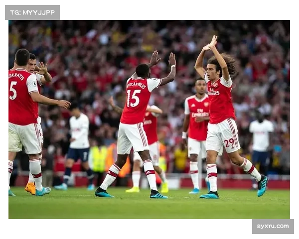 阿森纳主场对阵埃弗顿 枪手年轻球员表现亮眼